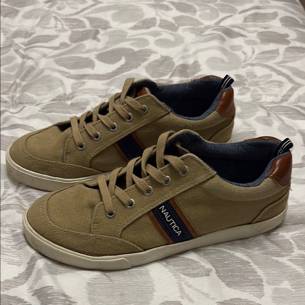 Nautica Tan Brown Sneakers Low-Top Minimalist Design
